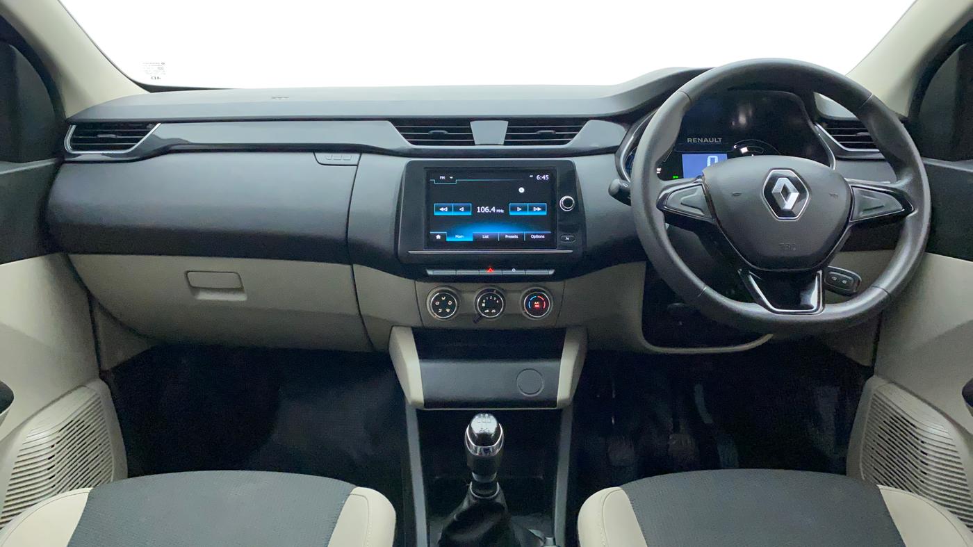 2020 Renault TRIBER RXT, Petrol, Manual, 18,125 km, Dashboard