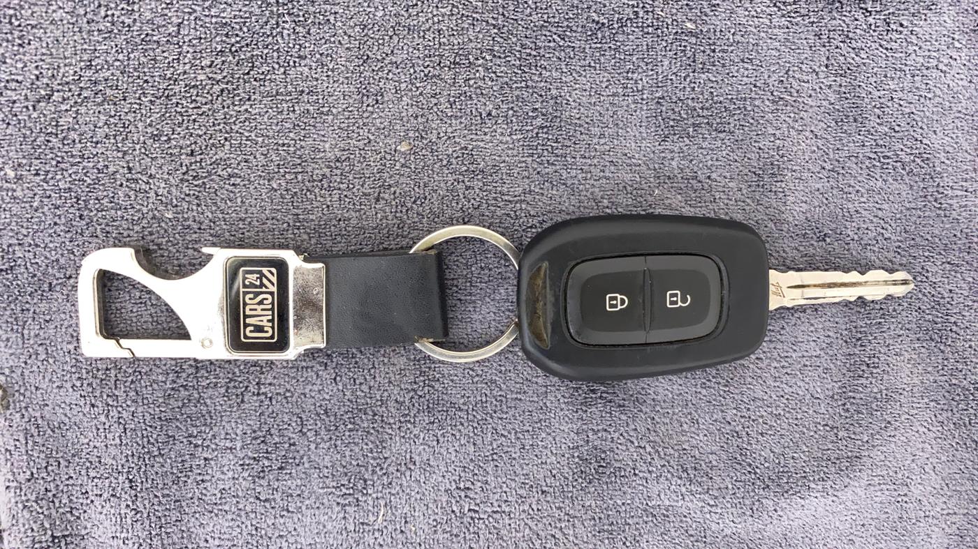 2020 Renault TRIBER RXT, Petrol, Manual, 18,125 km, Key Close Up
