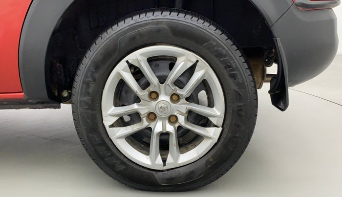 2020 Renault TRIBER RXT, Petrol, Manual, 18,125 km, Left Rear Wheel