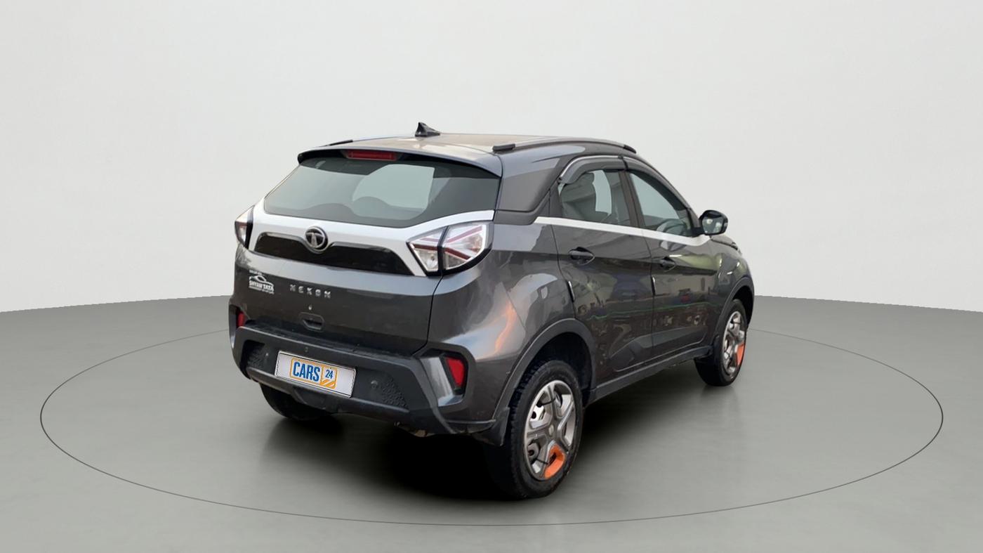 2020 Tata NEXON XE PETROL, Petrol, Manual, 73,993 km, Right Back Diagonal