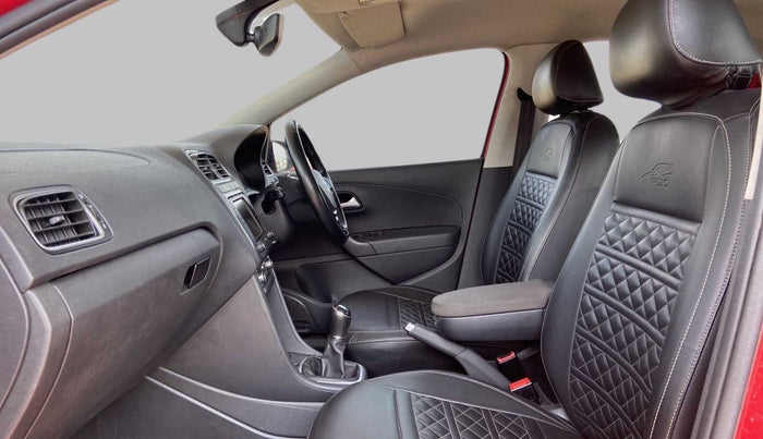 2018 Volkswagen Polo HIGHLINE 1.0L, Petrol, Manual, 73,814 km, Right Side Front Door Cabin