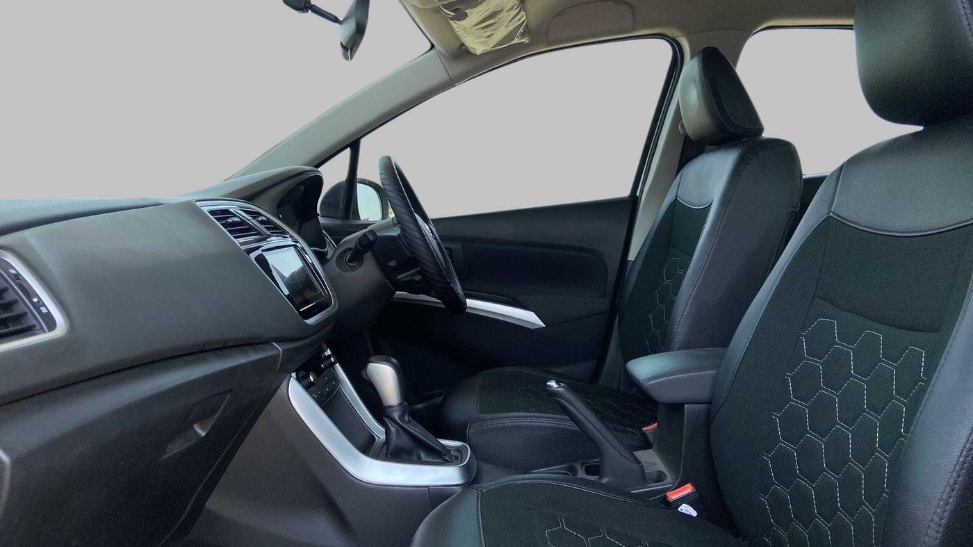 2021 Maruti S Cross ZETA AT 1.5, Petrol, Automatic, 25,575 km, Right Side Front Door Cabin