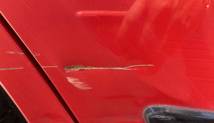 2018 Maruti Swift VXI AMT, Petrol, Automatic, 42,166 km, Right rear door - Slightly dented