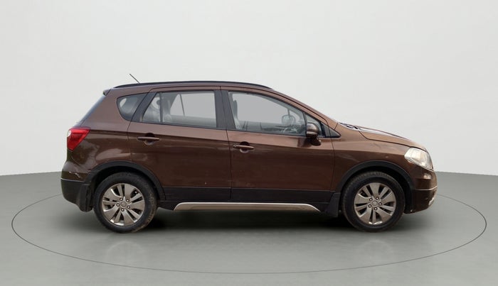 2016 Maruti S Cross ZETA 1.3, Diesel, Manual, 1,17,732 km, Right Side View