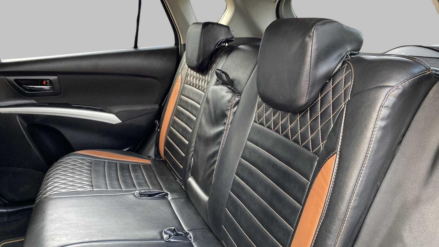 2016 Maruti S Cross ZETA 1.3, Diesel, Manual, 1,17,732 km, Right Side Rear Door Cabin