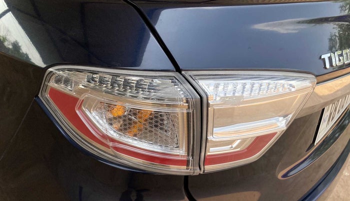 2018 Tata TIGOR XM PETROL, Petrol, Manual, 16,937 km, Left tail light - Minor scratches