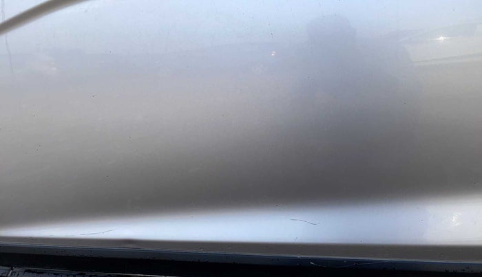 2018 Honda WR-V 1.5L I-DTEC VX MT, Diesel, Manual, 52,683 km, Front passenger door - Slightly dented
