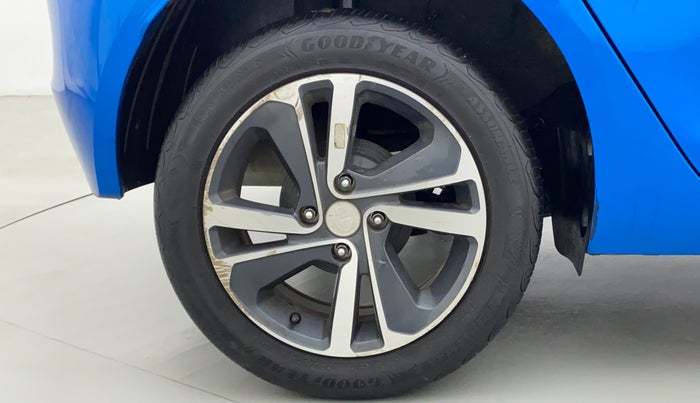 2022 Tata ALTROZ XZ PLUS I-TURBO PETROL, Petrol, Manual, 1,474 km, Right Rear Wheel