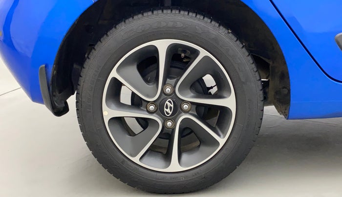 2017 Hyundai Grand i10 ASTA 1.2 KAPPA VTVT, Petrol, Manual, 28,434 km, Right Rear Wheel