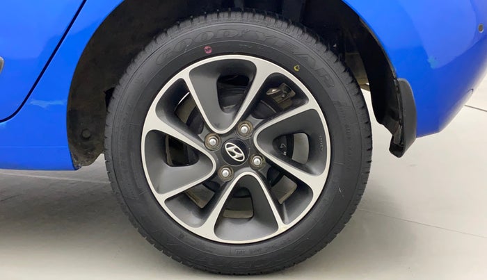 2017 Hyundai Grand i10 ASTA 1.2 KAPPA VTVT, Petrol, Manual, 28,434 km, Left Rear Wheel