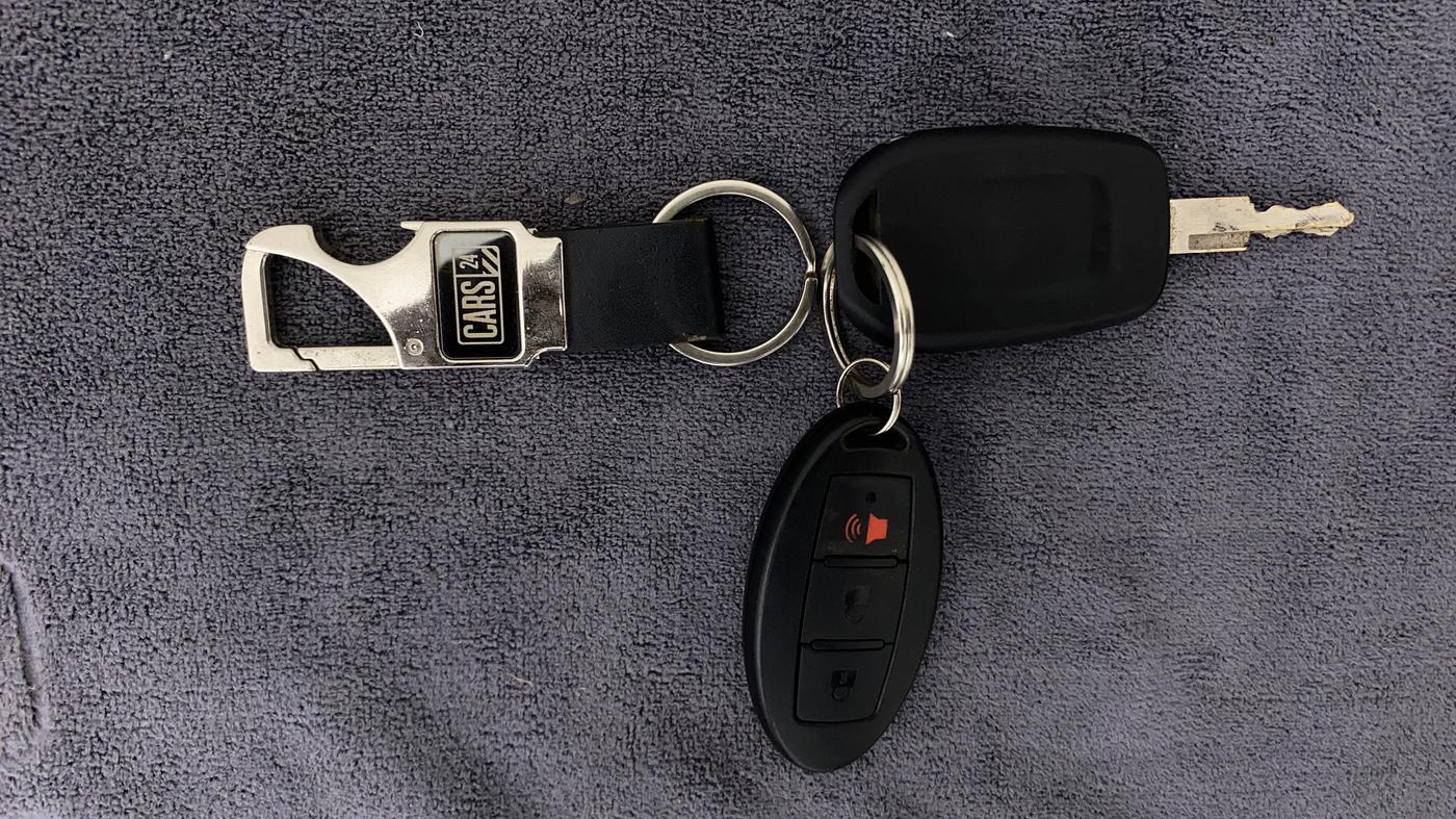2018 Renault Kwid RXL, Petrol, Manual, 18,925 km, Key Close Up