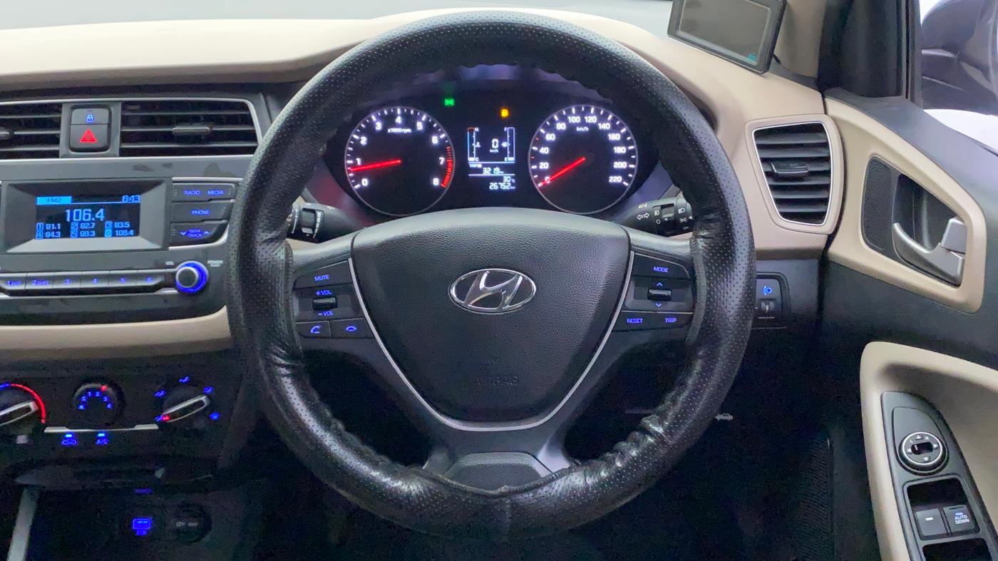 2019 Hyundai Elite i20 MAGNA PLUS 1.2, Petrol, Manual, 26,752 km, Steering Wheel Close Up