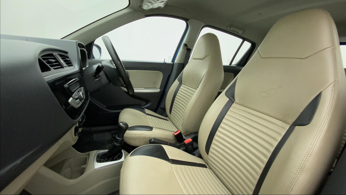 2016 Maruti Alto K10 VXI (O), Petrol, Manual, 62,365 km, Right Side Front Door Cabin