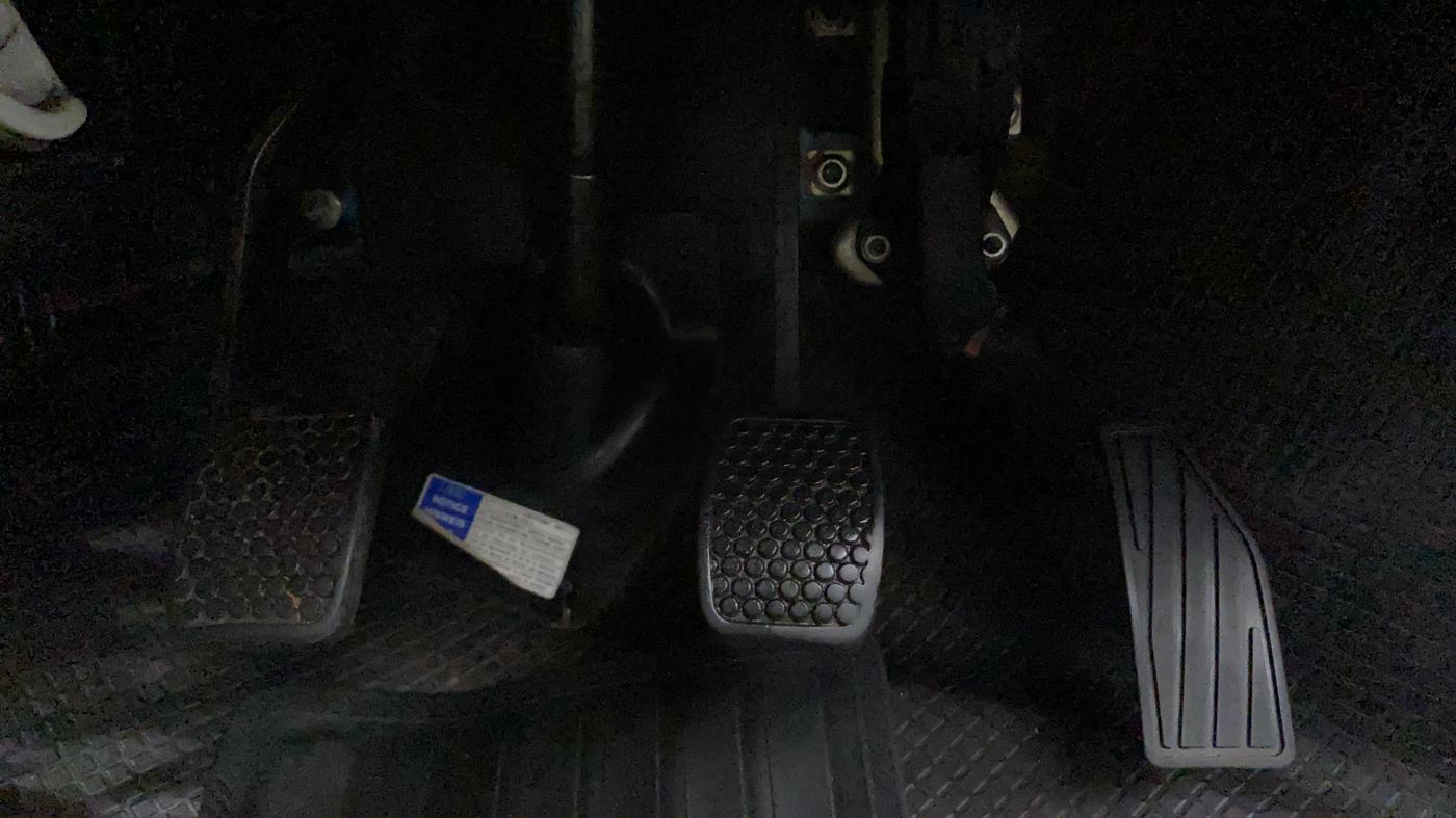 2016 Maruti Alto K10 VXI (O), Petrol, Manual, 62,365 km, Pedals