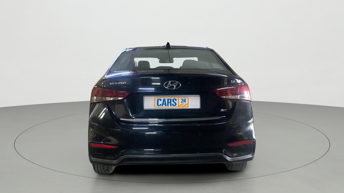 2018 Hyundai Verna 1.6 VTVT SX O, Petrol, Manual, 86,703 km, Back/Rear