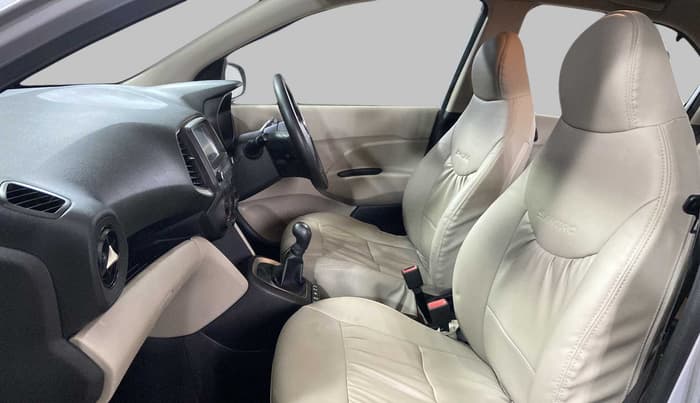 2020 Hyundai NEW SANTRO SPORTZ CNG, CNG, Manual, 18,088 km, Right Side Front Door Cabin