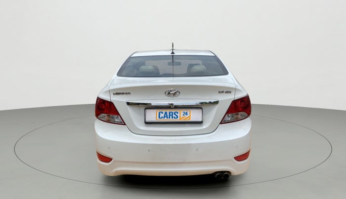 2015 Hyundai Verna FLUIDIC 1.6 CRDI SX, Diesel, Manual, 99,193 km, Back/Rear