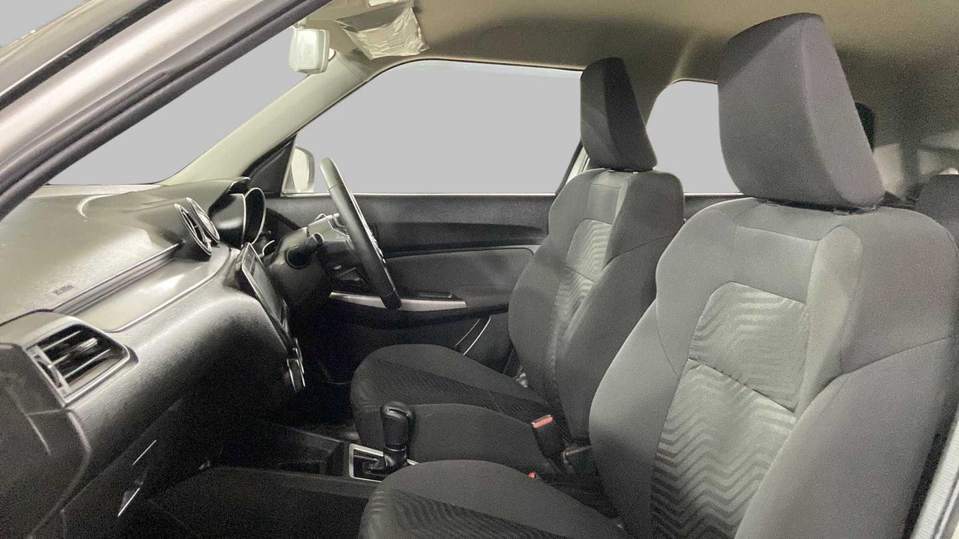 2021 Maruti Swift ZXI PLUS AMT, Petrol, Automatic, 21,547 km, Right Side Front Door Cabin