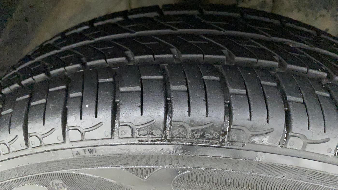 2016 Datsun Go Plus T, Petrol, Manual, 52,642 km, Right Front Tyre Tread