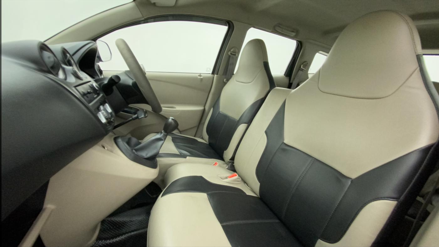 2016 Datsun Go Plus T, Petrol, Manual, 52,642 km, Right Side Front Door Cabin