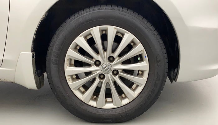 2017 Maruti Ciaz ZXI AT, Petrol, Automatic, 47,765 km, Right Front Wheel