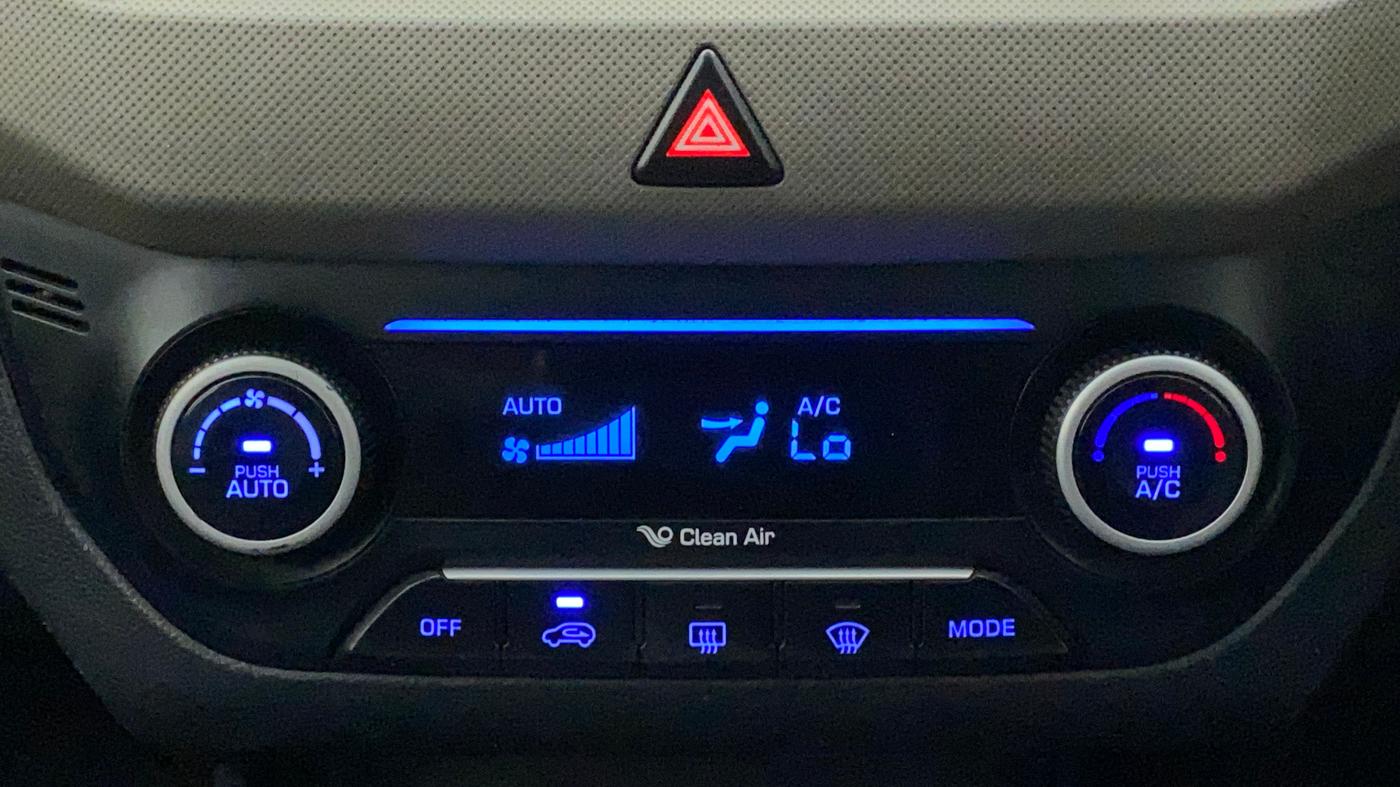 2016 Hyundai Creta SX PLUS AT 1.6 DIESEL, Diesel, Automatic, 1,11,380 km, Automatic Climate Control