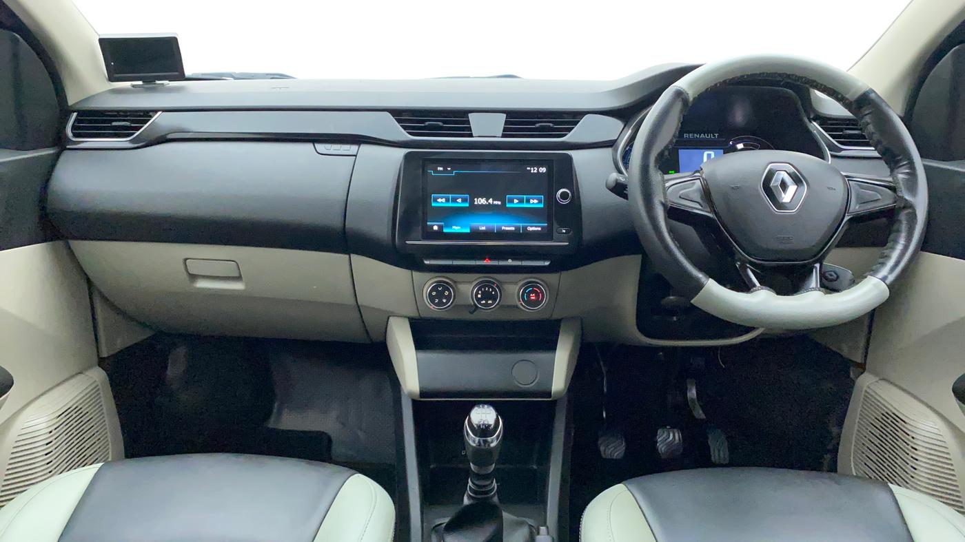 2019 Renault TRIBER RXT, Petrol, Manual, 28,705 km, Dashboard
