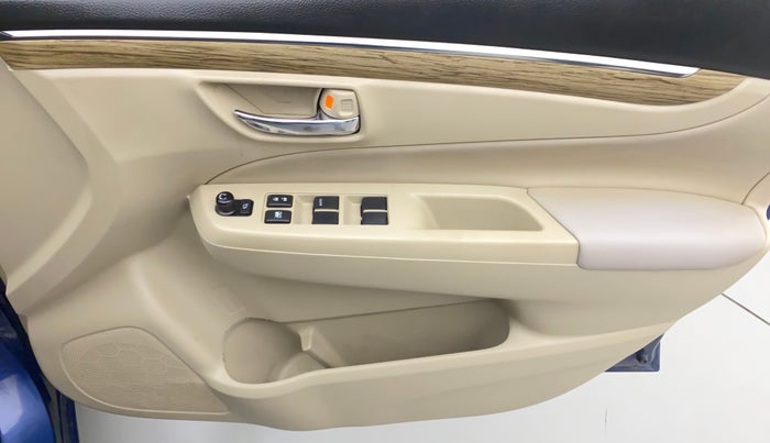 2018 Maruti Ciaz ALPHA 1.5 SHVS PETROL, Petrol, Manual, 44,764 km, Driver Side Door Panels Control