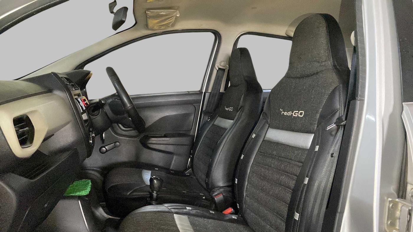 2020 Datsun Redi Go A, Petrol, Manual, 24,066 km, Right Side Front Door Cabin