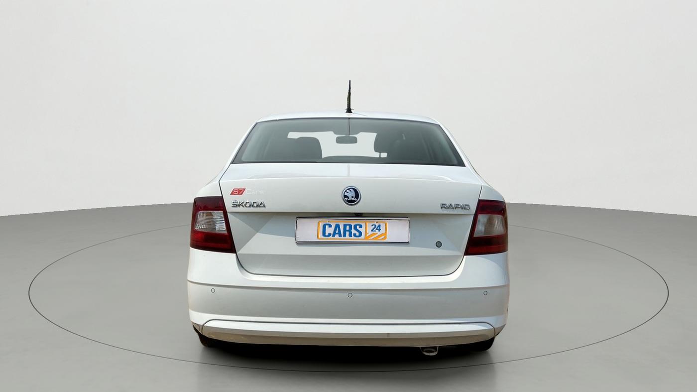2021 Skoda Rapid AMBITION AT TSI, Petrol, Automatic, 30,977 km, Back/Rear