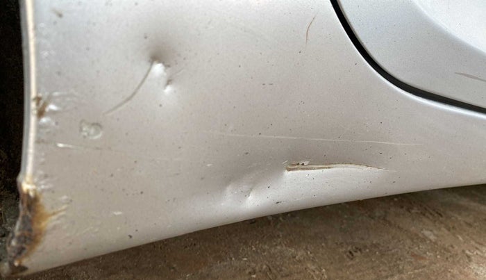 2014 Hyundai Eon ERA +, Petrol, Manual, 36,979 km, Right running board - Slightly rusted