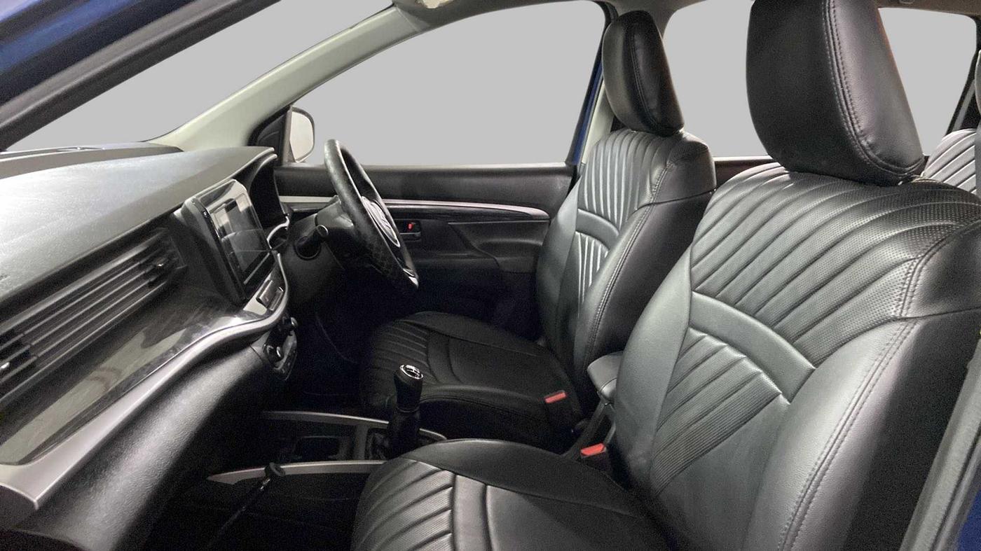 2021 Maruti XL6 ZETA MT, Petrol, Manual, 17,701 km, Right Side Front Door Cabin