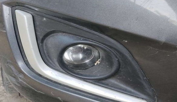 2017 Maruti Swift VDI, Diesel, Manual, 57,385 km, Right fog light - Not working