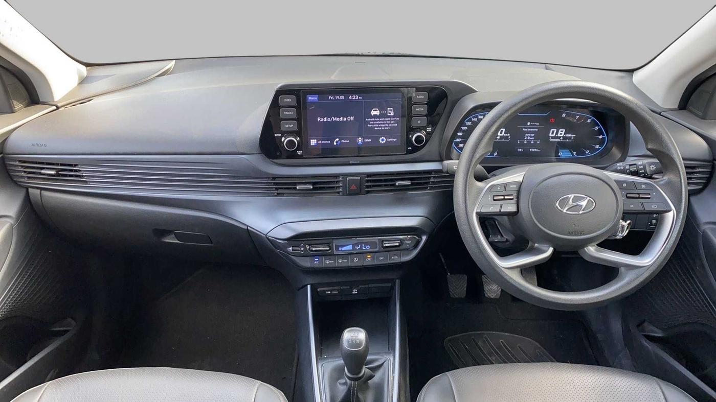 2022 Hyundai NEW I20 SPORTZ 1.2 MT, Petrol, Manual, 17,492 km, Dashboard