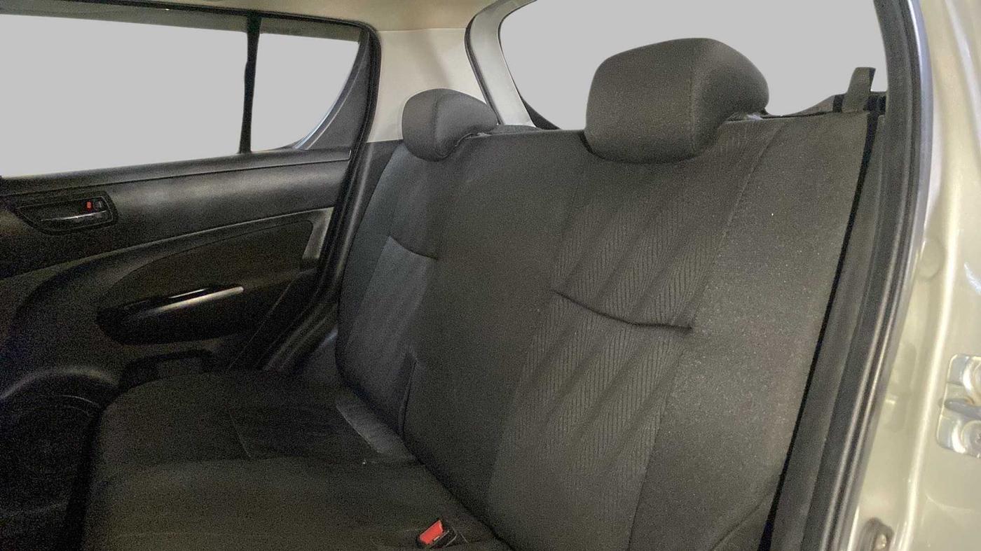 2013 Maruti Swift VXI, Petrol, Manual, 60,011 km, Right Side Rear Door Cabin