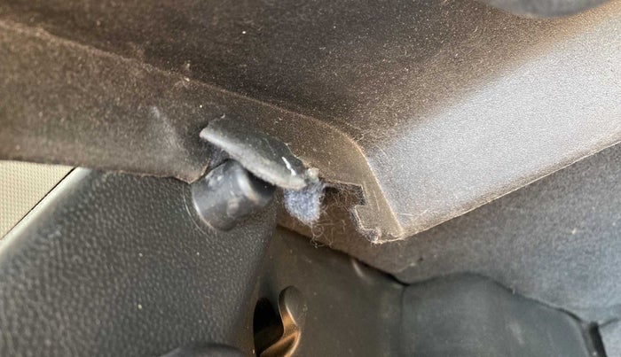 2016 Hyundai Grand i10 ASTA 1.2 KAPPA VTVT, Petrol, Manual, 69,723 km, Dicky (Boot door) - Trim lock has minor damage