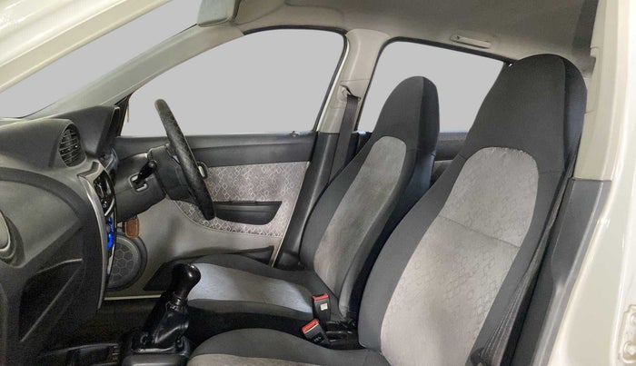 2019 Maruti Alto 800 LXI, Petrol, Manual, 37,817 km, Right Side Front Door Cabin