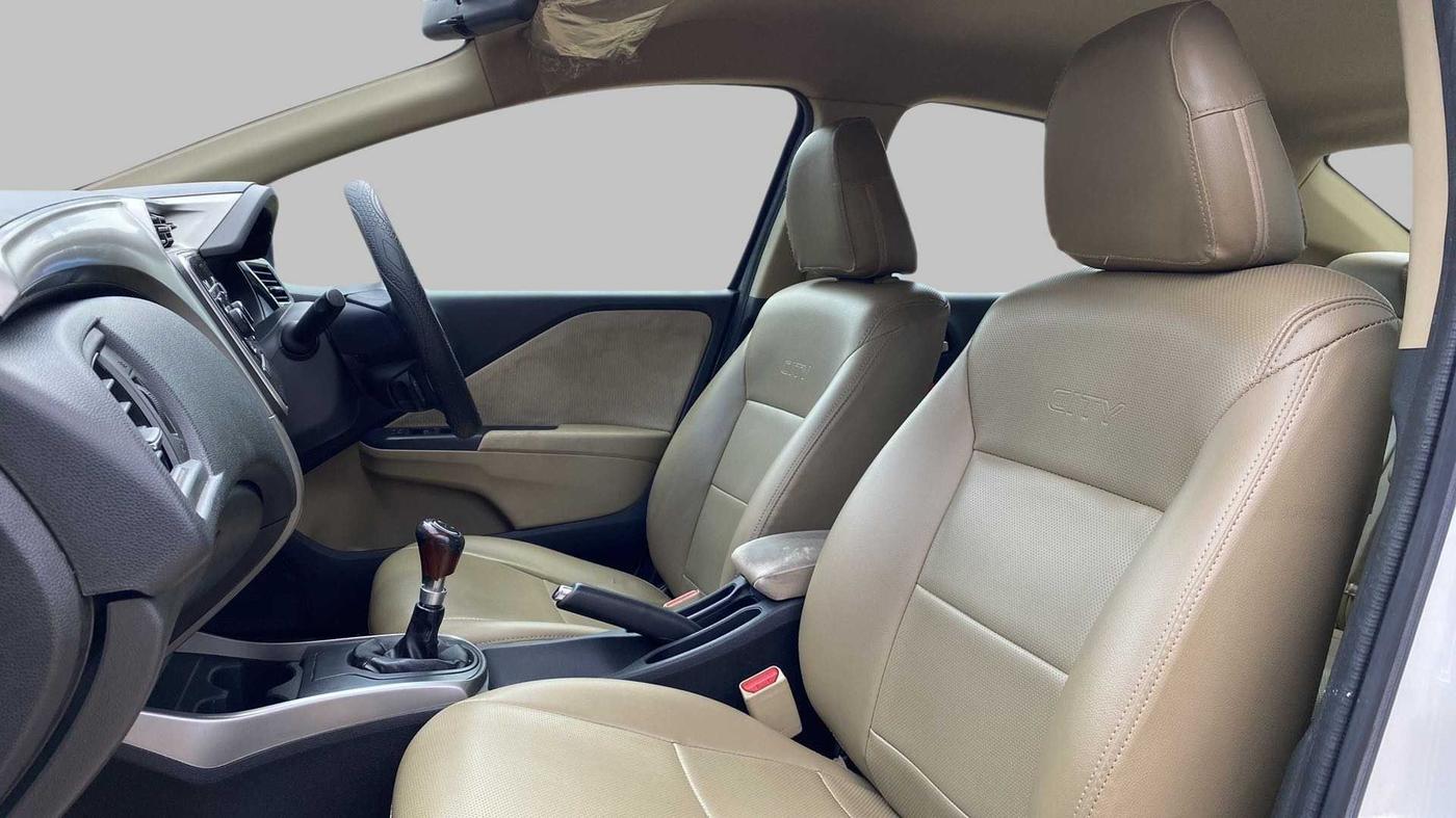 2017 Honda City 1.5L I-VTEC SV, Petrol, Manual, 57,082 km, Right Side Front Door Cabin