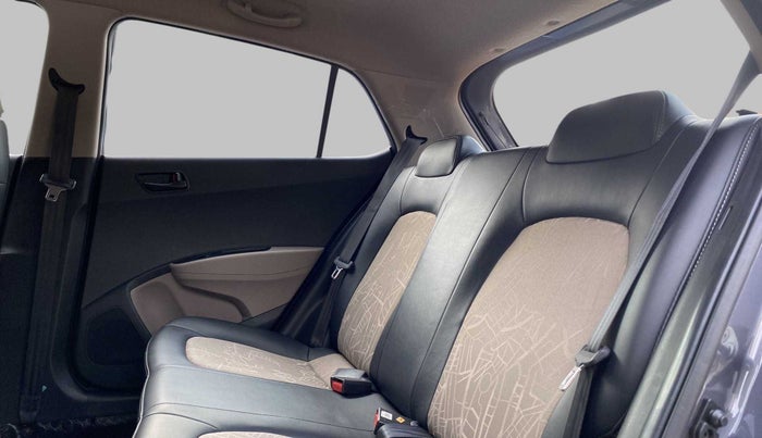 2018 Hyundai Grand i10 MAGNA 1.2 KAPPA VTVT, Petrol, Manual, 19,366 km, Right Side Rear Door Cabin