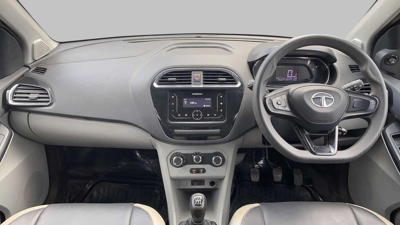 2021 Tata Tiago XT PETROL, Petrol, Manual, 27,051 km, Dashboard