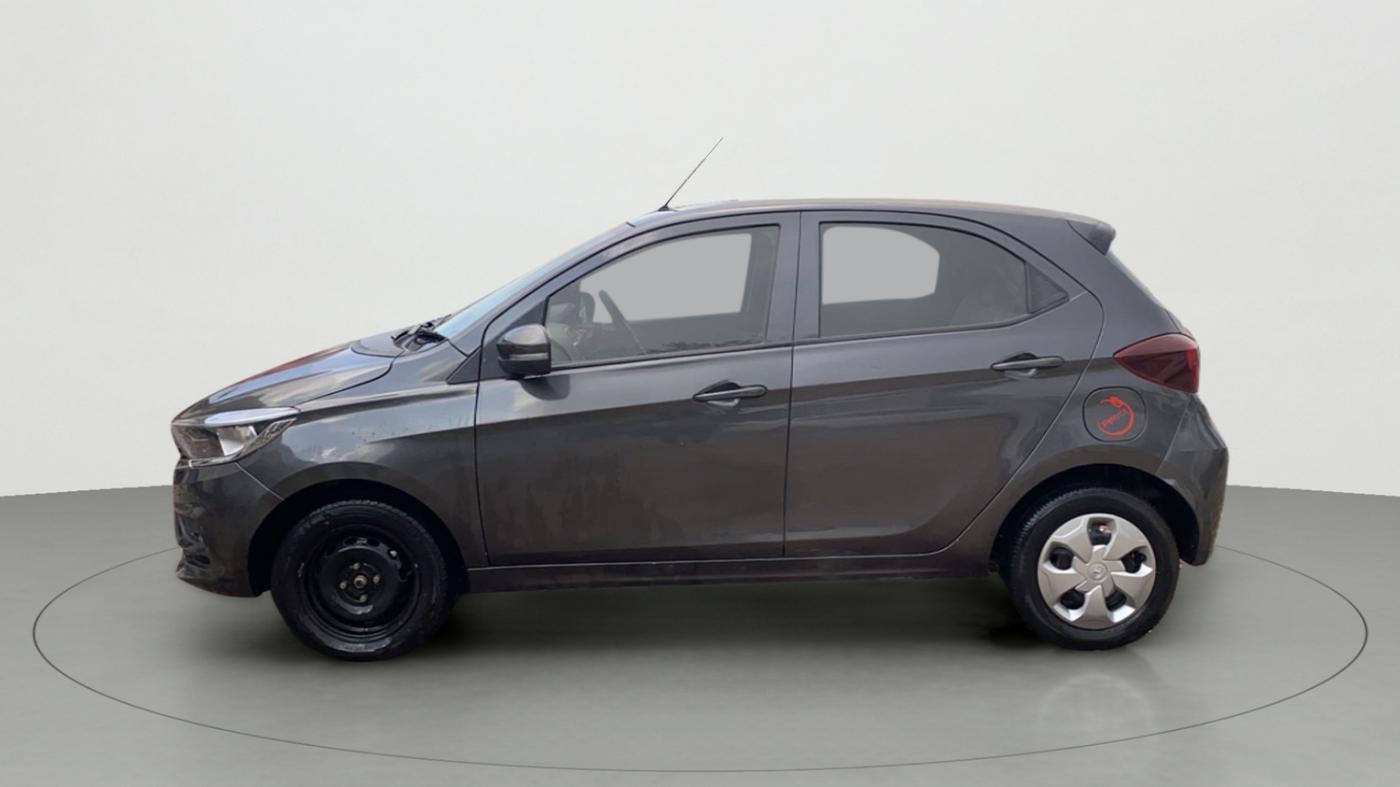 2021 Tata Tiago XT PETROL, Petrol, Manual, 27,051 km, Left Side