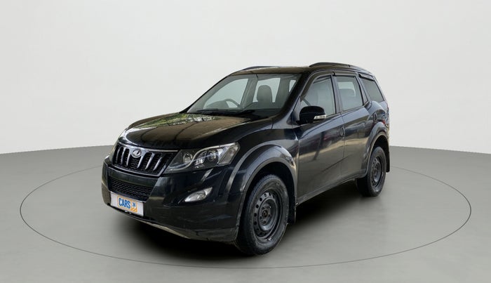 2016 Mahindra XUV500 W6 AT 1.99, Diesel, Automatic, 1,86,022 km, Left Front Diagonal