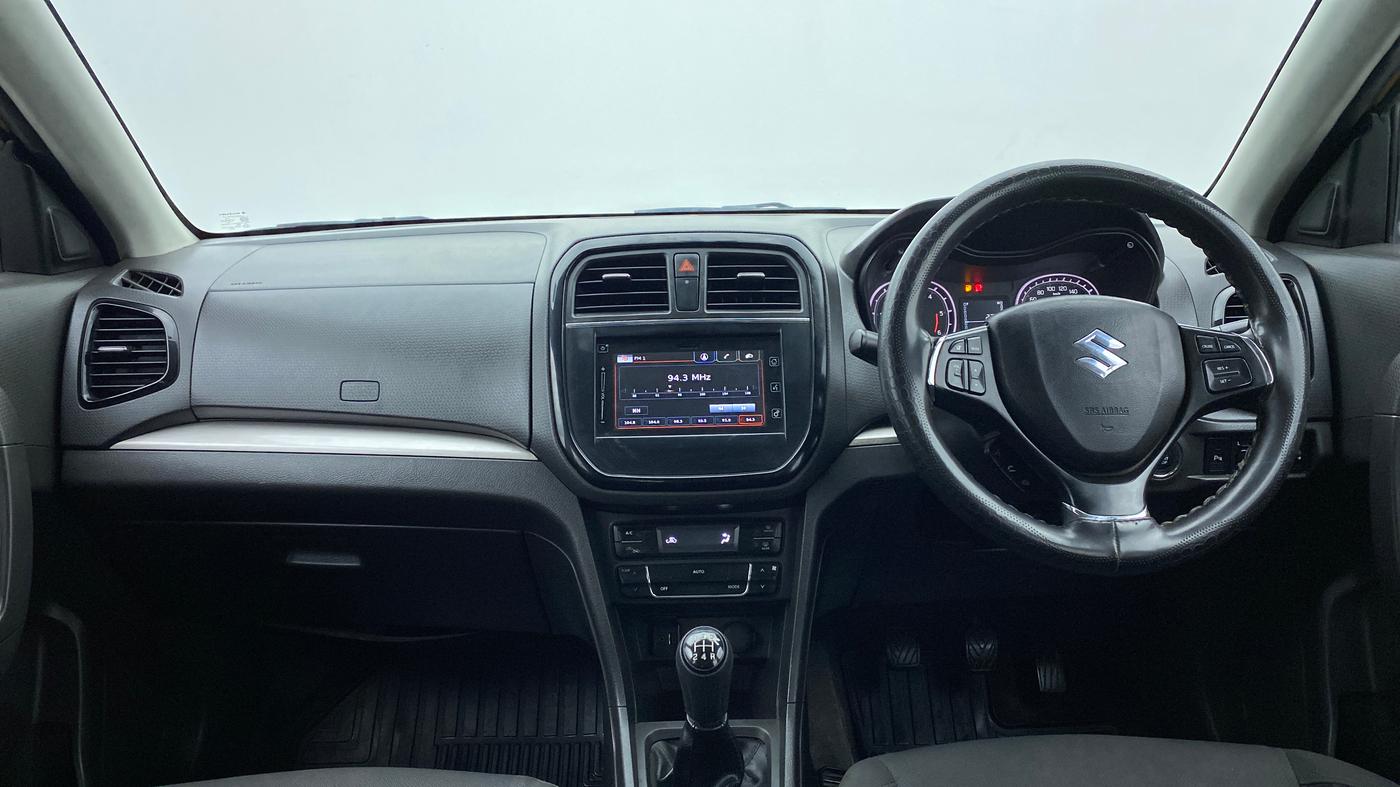 2016 Maruti Vitara Brezza ZDI PLUS DUAL TONE, Diesel, Manual, 95,295 km, Dashboard