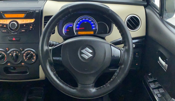 2017 Maruti Wagon R 1.0 VXI, Petrol, Manual, 55,676 km, Steering Wheel Close Up