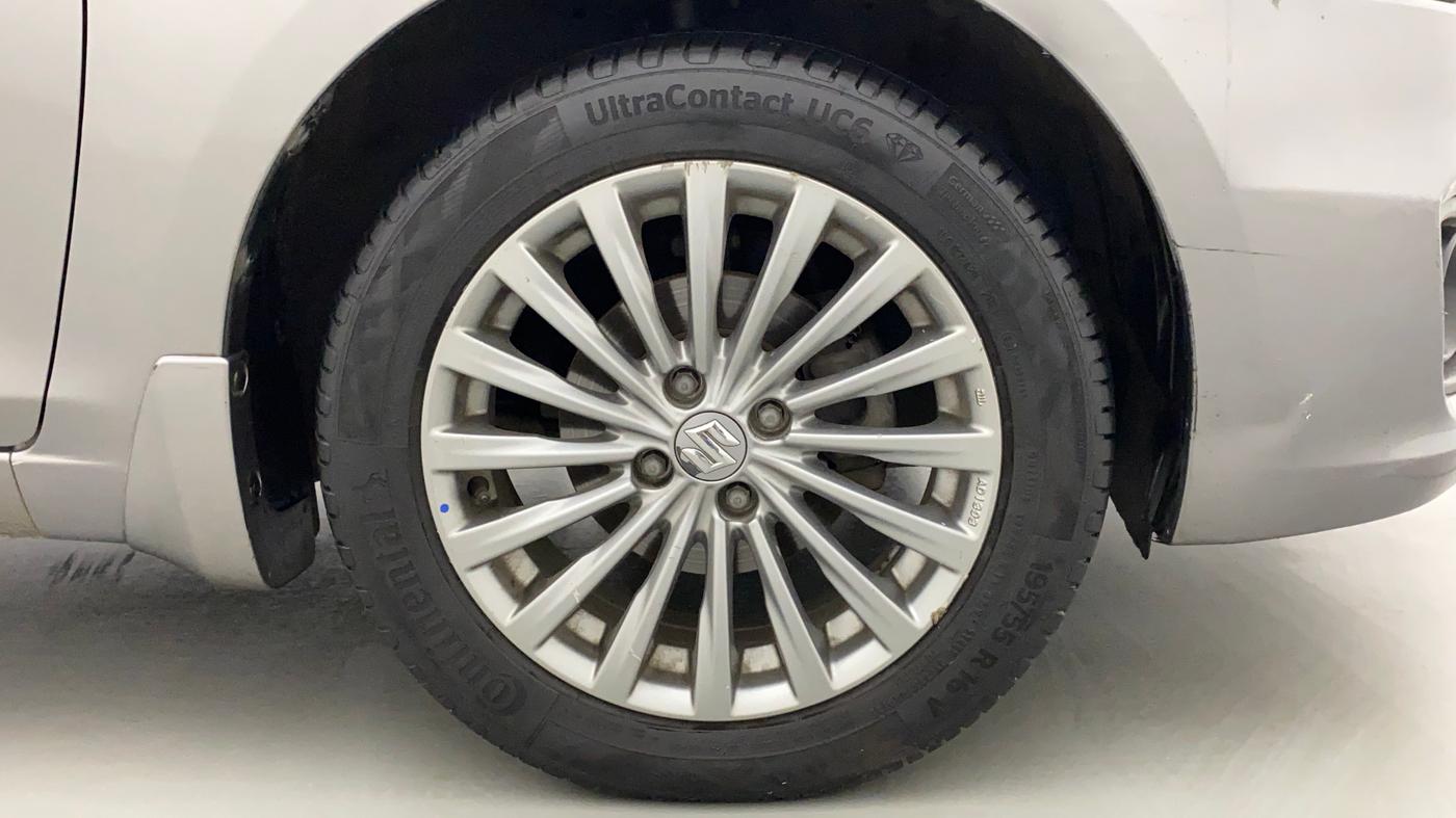 2017 Maruti Ciaz ZDI+ SHVS, Diesel, Manual, 86,159 km, Right Front Wheel