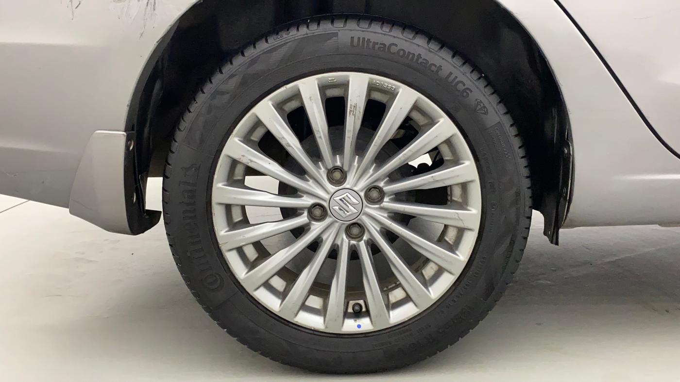 2017 Maruti Ciaz ZDI+ SHVS, Diesel, Manual, 86,159 km, Right Rear Wheel