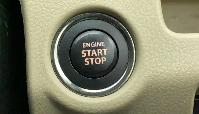 2017 Maruti Ciaz ZDI+ SHVS, Diesel, Manual, 86,159 km, Keyless Start/ Stop Button