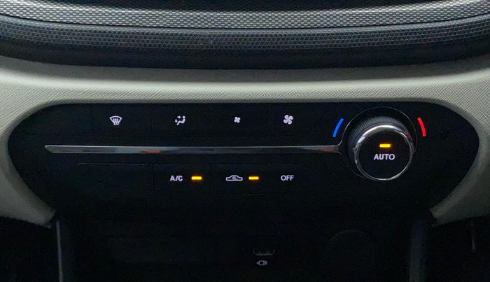 2021 Tata ALTROZ XT I-TURBO PETROL, Petrol, Manual, 3,895 km, Automatic Climate Control