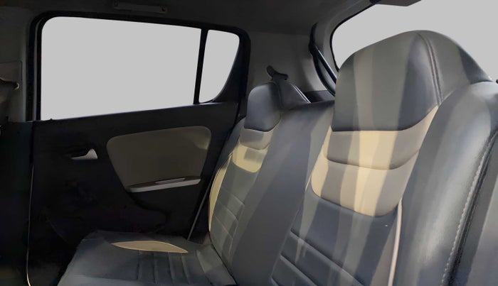 2017 Maruti Alto K10 VXI, Petrol, Manual, 65,463 km, Right Side Rear Door Cabin