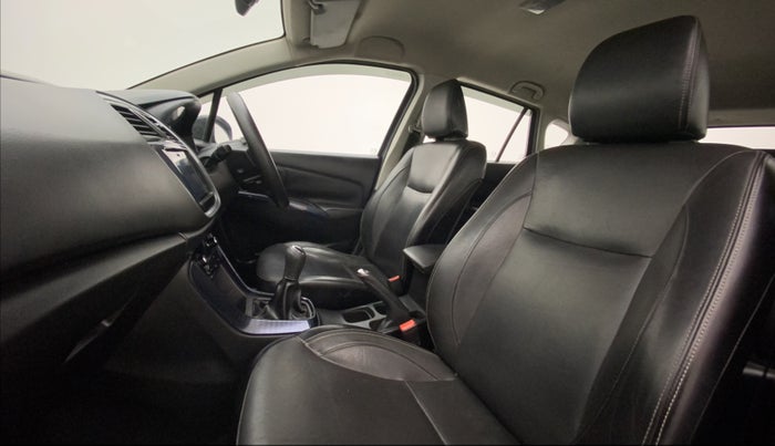 2017 Maruti S Cross ALPHA 1.3, Diesel, Manual, 51,602 km, Right Side Front Door Cabin